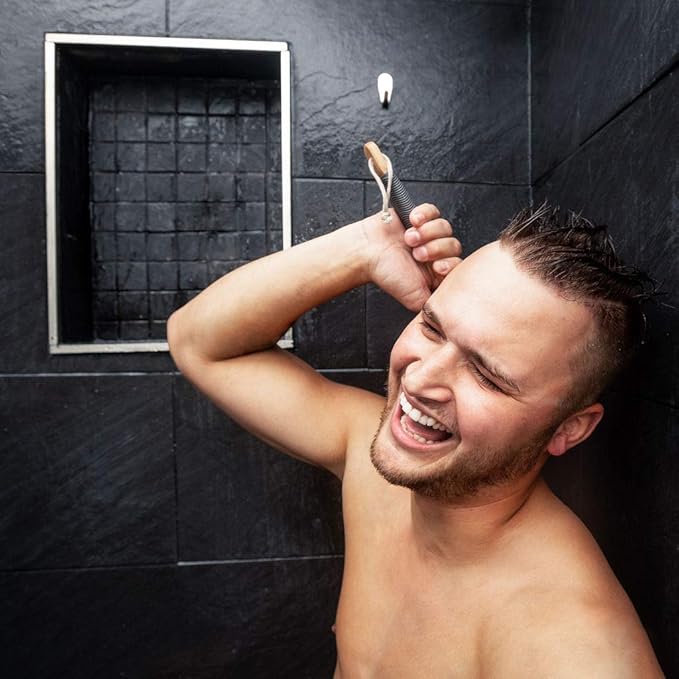 Lotion applicator for back |