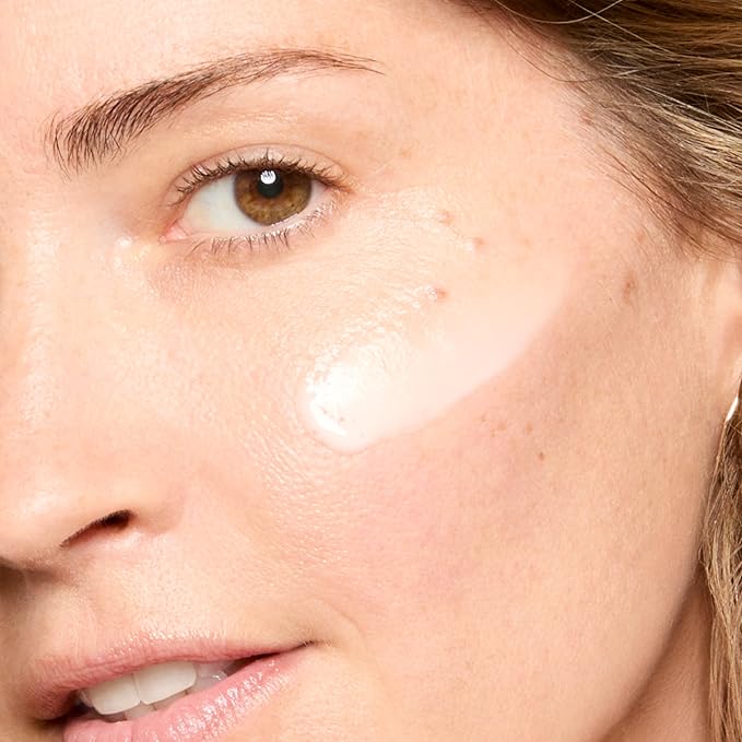 Honest Beauty Honestly Pure Nightly Retinyl Serum | Moisturizes, Exfoliates, + Reduces Fine Lines | Gentle for Sensitive Skin, Fragrance Free, Vegan | 1 fl oz