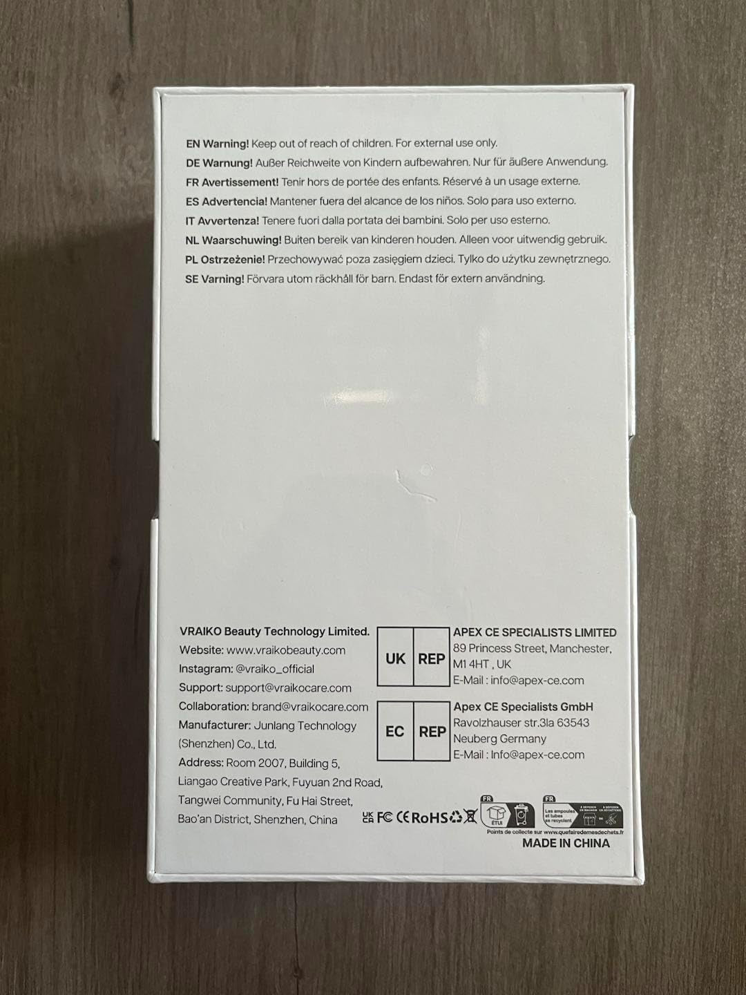 Lily Neck Face Massager, Face Sculpting Tool, Skin Rejuvenation Device with Thermal, Triple Action LED and Vibration, for Anti-Aging, Lifting and Tightening Sagging Skin (Pearl White)